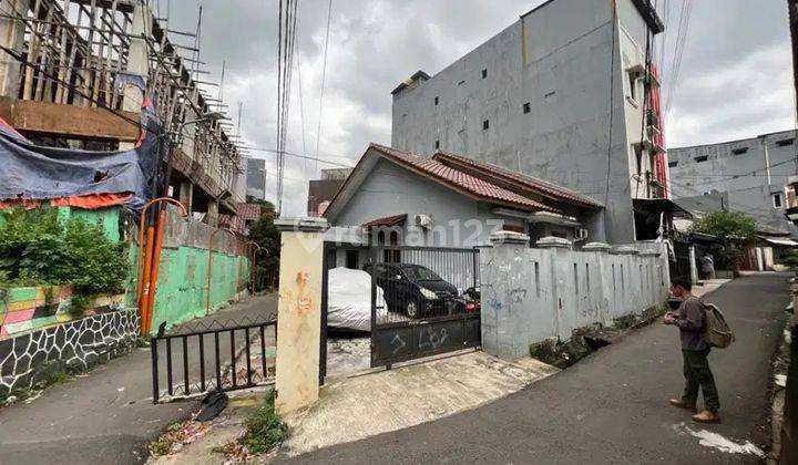 Di Jual Rumah Kost Sangat Strategis di Pusat Kota, Kebon Kacang, Jakarta Pusat 1