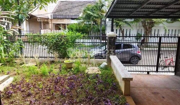 Di Jual Rumah 2 Lantai Lokasi Strategis di Pondok Pinang, Jakarta Selatan 2