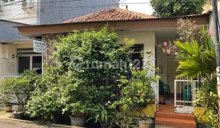 Di Jual Rumah 2 Lantai Lokasi Strategis di Tanah Abang, Jakarta Pusat Di Jual Rumah 2 Lantai Lokasi Strategis di Tanah Abang, Jakarta Pusat