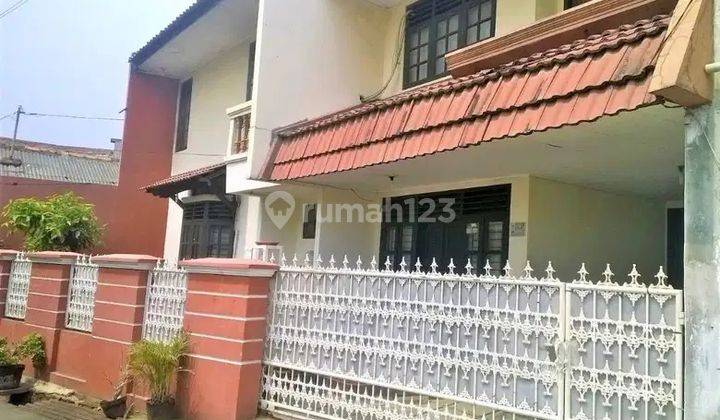 Di Jual Rumah 2 Lantai Lokasi Strategis di Manggarai Selatan, Jakarta Selatan 1