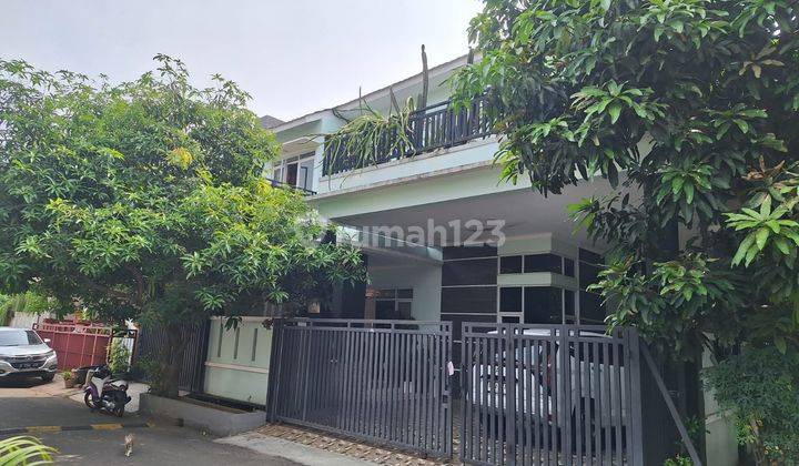 Di Jual Rumah 2 Lantai Dalam Komplek Metland Cakung, Jakarta Timur  1