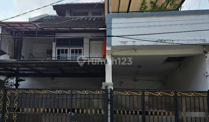 Di Jual Rumah 2 Lantai Dalam Komplek Di Kebon Jeruk, Jakarta Barat 1