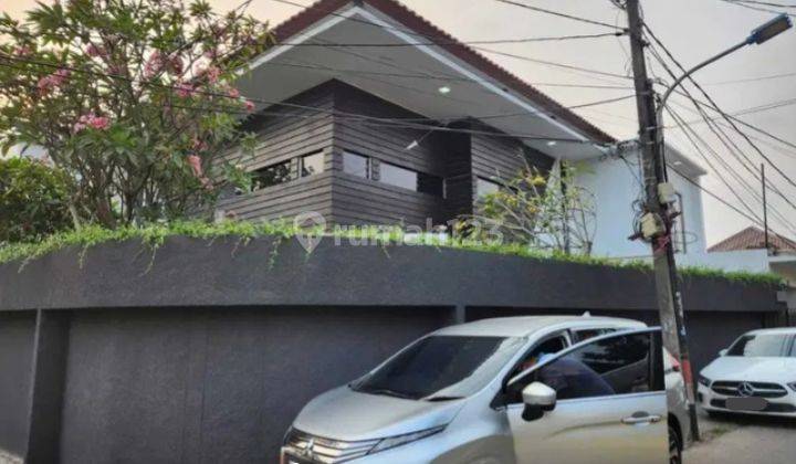 Di Jual disewakan Rumah Hook 2 Lt Dalam Komplek Kav Dki Meruya Selatan, Jakarta Barat 2