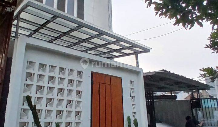 Di Jual Cepat Rumah 2 Lantai di Latumenten, Jelambar, Jakarta Barat  2