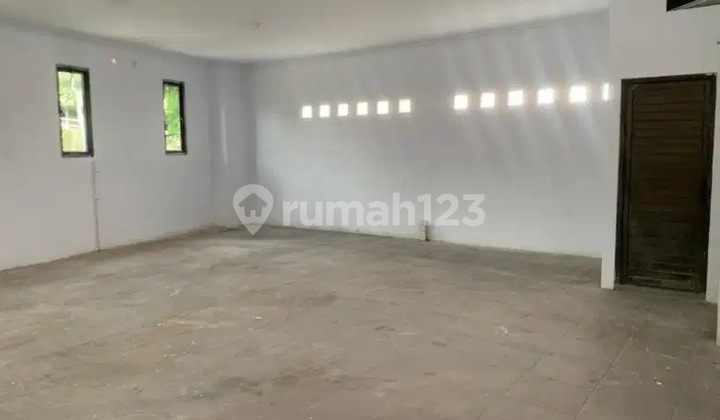 For Sale 2-Story Shop House on Jl Jendral Ahmad Yani, Matraman, East Jakarta 2