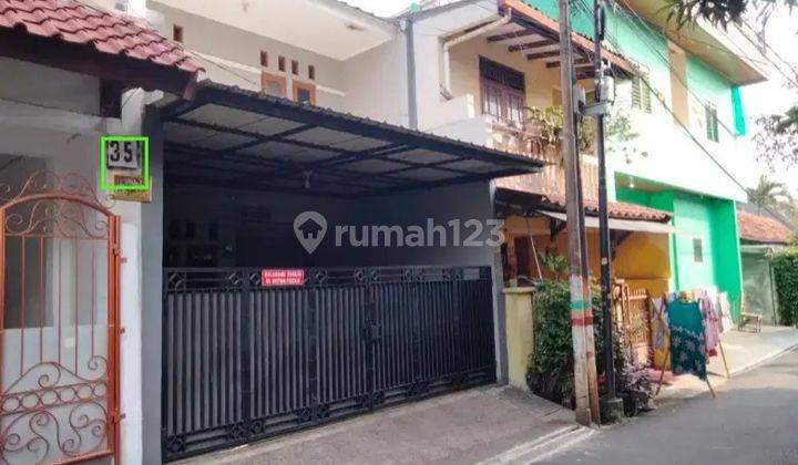 Di Jual Rumah 2 Lantai Lokasi Strategis di Pancoran Barat, Jakarta Selatan 1