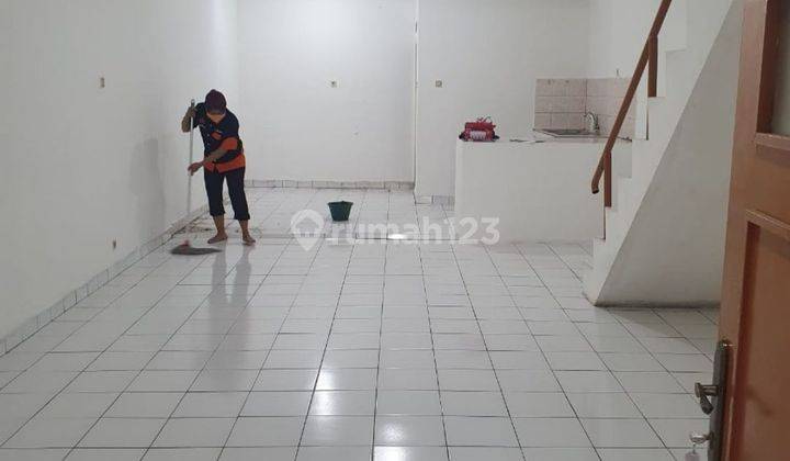 Di Jual Cepat Rumah 2 Lantai di Citra Garden 2 Extension, Jakarta Barat 2