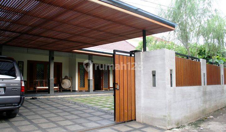 Di Jual Rumah Luas 1 Lantai Strategis di Kemang, Jakarta Selatan 1