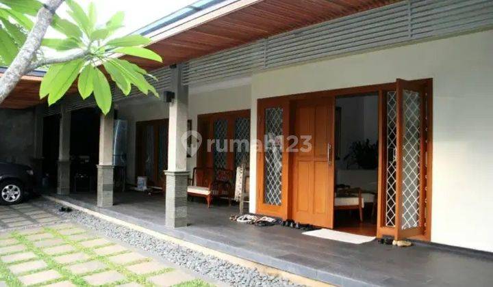 Di Jual Rumah Luas 1 Lantai Strategis di Kemang, Jakarta Selatan 2