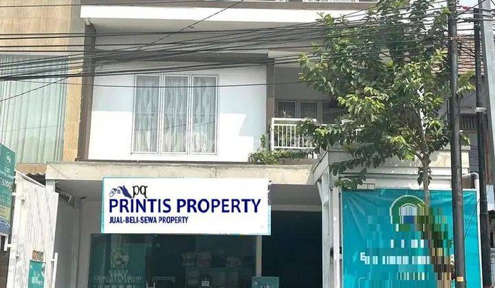 Di Jual Rumah 3 Lantai Lokasi Strategis di Pondok Kelapa, Jakarta Timur 1