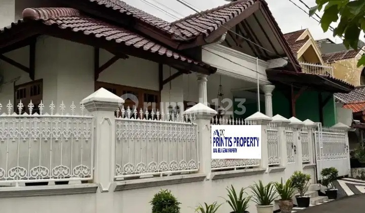 Di Jual Rumah Hook 2 Lantai Lokasi Strategis di Rawamangun, Jakarta Timur