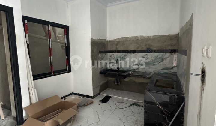 Jual Rumah SHM 2 Lt Bebas Banjir di Jagakarsa Jakarta Selatan 2