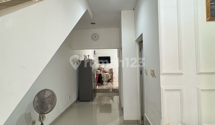 Sewa Rumah 2 Lt Full Furnished Bebas Banjir di Residence One Bsd 2