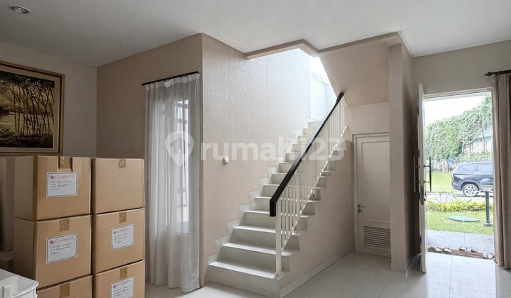 For Sale Freehold House 2 Floors Large Corner at Residence One BSD 2