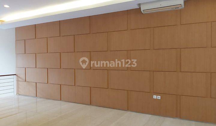 Dijual Rumah Townhouse di Residence 28 Jl Panjang Kebun Jeruk 9