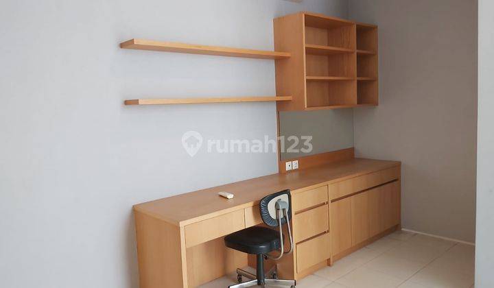 Dijual Rumah Townhouse di Residence 28 Jl Panjang Kebun Jeruk 14