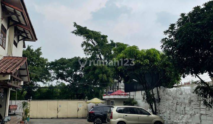 Gudang Dan Kantor Komersil di Meruya Selatan 6