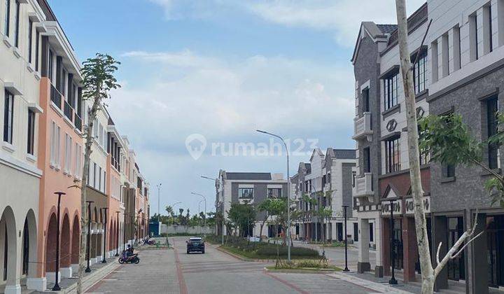 Ruko Gandeng Osaka Pik2 3lantai View Jalan Raya 4