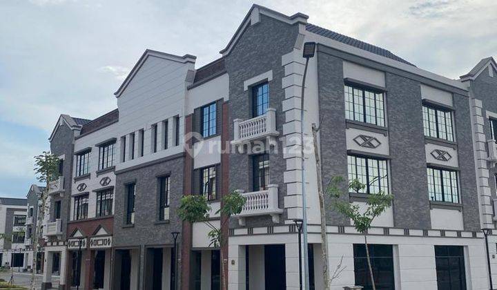 Ruko Gandeng Osaka Pik2 3lantai View Jalan Raya 7
