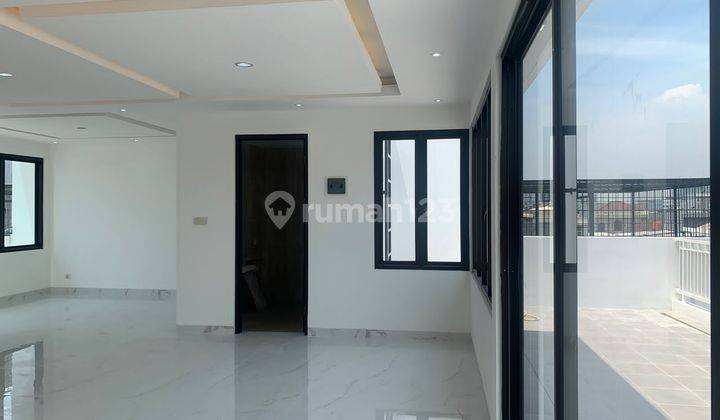 Rumah Brandnew Pluit Barat 3 Lantai Hadap Selatan 8