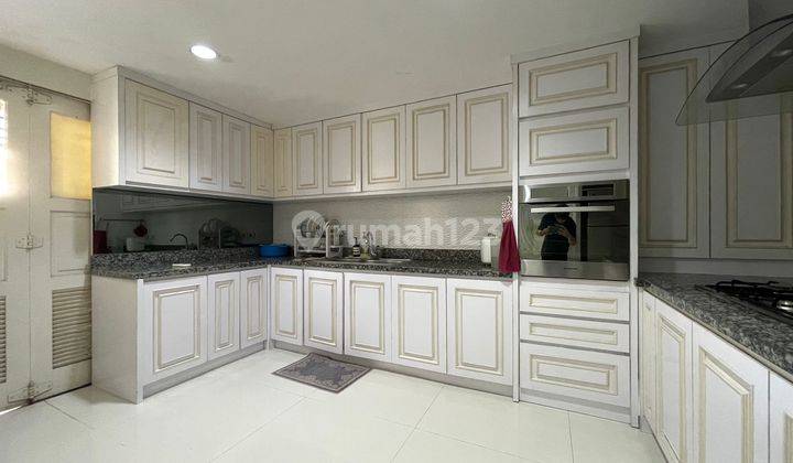 Rumah Pik 10x25 Sudah Full Renovasi 2,5 Lantai Siap Huni Langsung 2