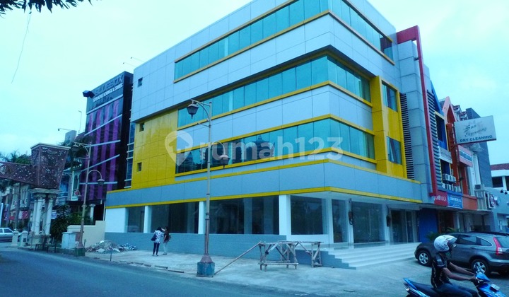 Dijual Harga Rugi!! Ruko/ Office Di Kelapa Gading, Hgb, Siap Pakai!