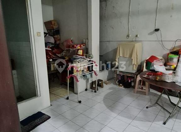 For Sale Muara Karang Block 9 House, 2.5 Floors, Size 8x20, Already SHM Ready to Live In! 2