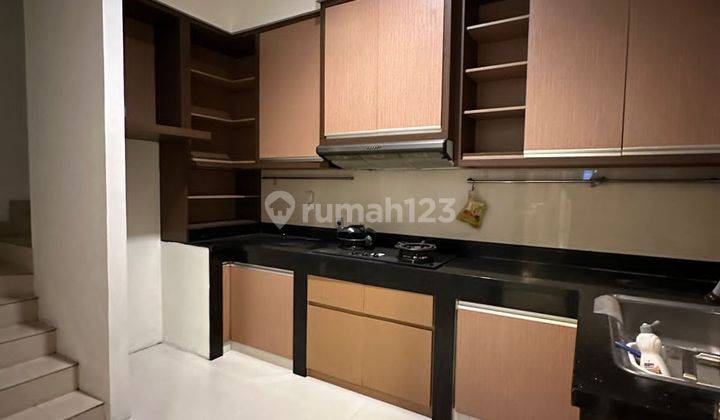 Rumah Pik 8x23 Siap Huni Semi Furnish Bagus 2