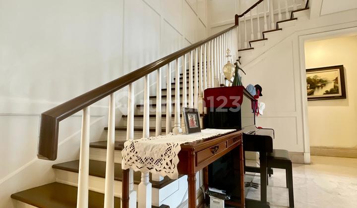 Rumah Mewah Cluster Lotus Pik Bangunan Mewah Furnish