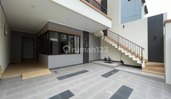 Rumah Brand New Minimalis Muara Karang 3 Lantai 1