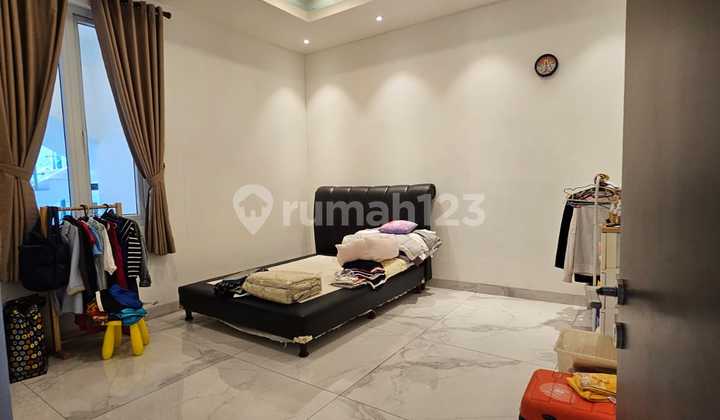 DIJUAL!! Rumah Mewah Minimalis Elang Laut Uk. 11,5x25 Furnished Bagus SIAP HUNI 2