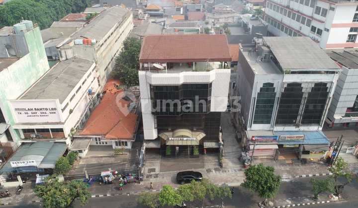 6-Storey Office Building in Mangga Besar, Ready to Use, Still in Good Condition 2