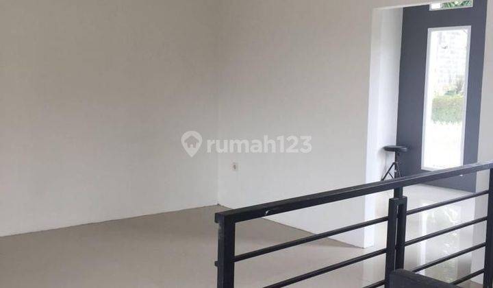 Rumah 2 Lantai Shm Bandung Utara Setiabudhi Regency 2