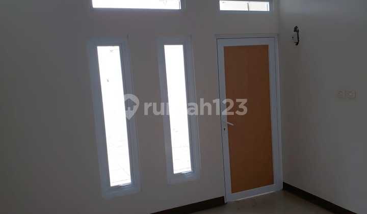 Rumah SHM Bagus di Cipageran Siap Huni Sejuk