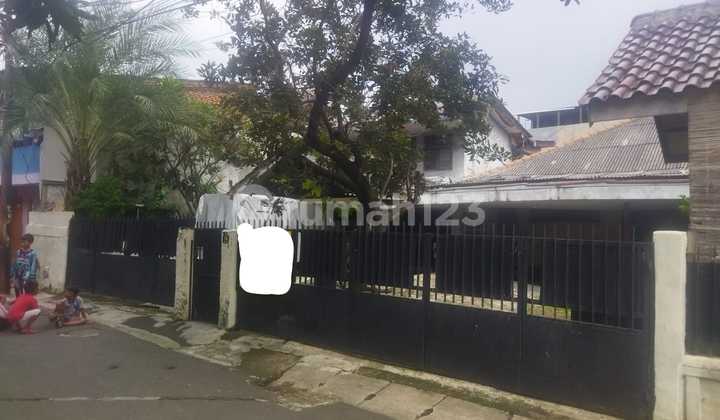 Rumah Luas Di Jakarta Timur, Jual Cepat dan Murah