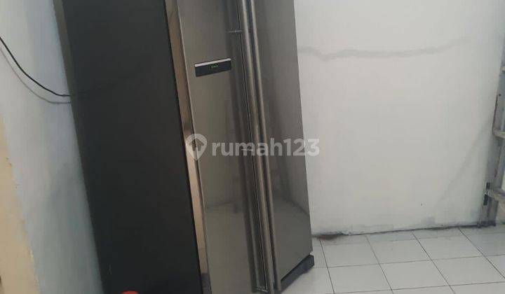 Hunian Furnished Harga Murah Palm Hills 2 Lantai 10