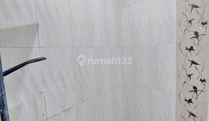 Hunian Bagus Sekali 2 Lantai Semifurnished Taman Widya Asri 11