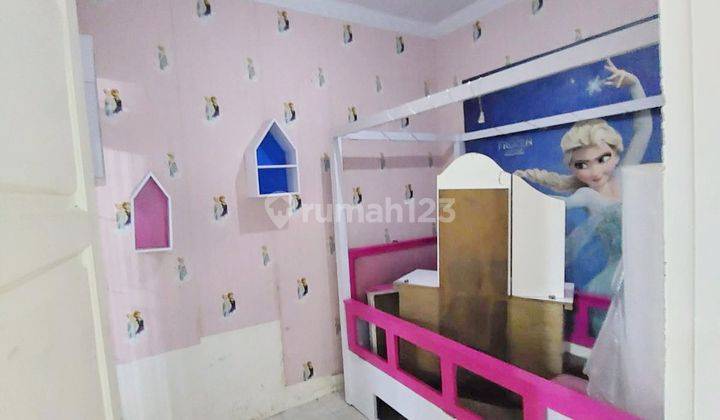 Hunian Bagus Sekali 2 Lantai Semifurnished Taman Widya Asri 13