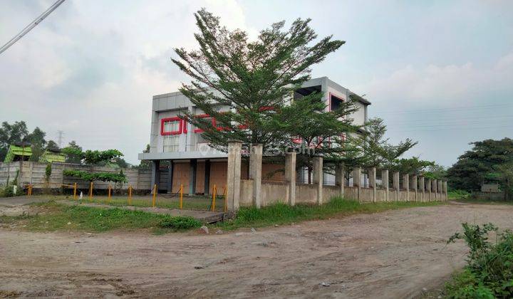 Lahan Siap Pakai lokasi Nempel jalan lingkar selatan  sdh ada kantor dengan Lahan Yg Sdh Rata sangat Cocok Untuk Lahan Parkin Kendaraan Besar Sprti Dum Truk, Trailer Dan Lainnya  2