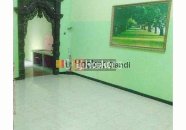 Rumah di Cluster Madrid Graha Wahid Semarang 1