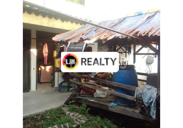 Rumah di Puspogiwang Semarang 2