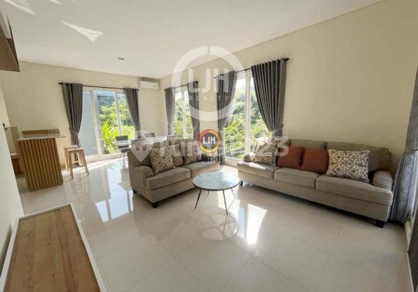 House at Candi Golf Montana Semarang 1