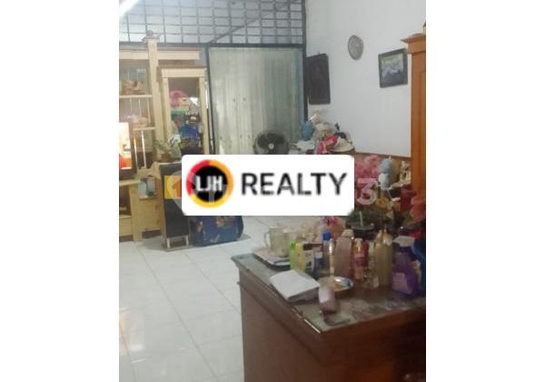 Rumah di Cemara Timur Banyumanik Semarang 2