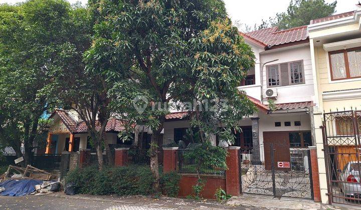 Dijual Rumah Lingkungan Nyaman di Perumahan Raffles Hills 2