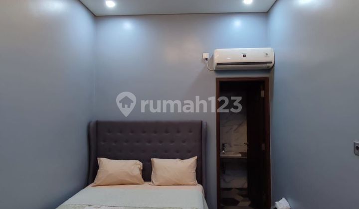 Rumah Modern di Casavaya Warsil Jagakarsa 2