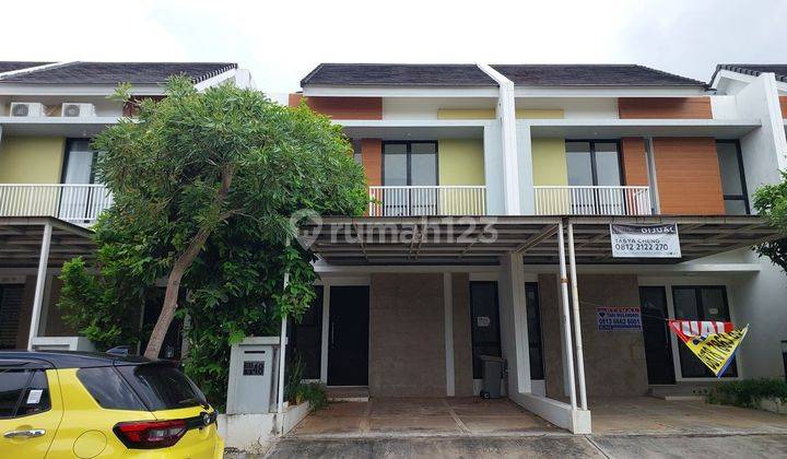 Rumah Cantik di Perumahan Kota Harapan Indah Cluster Lavesh 1