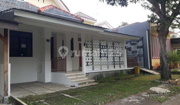Minimalist House with a Cool and Comfortable Atmosphere at Taman Argenia Sentul 2