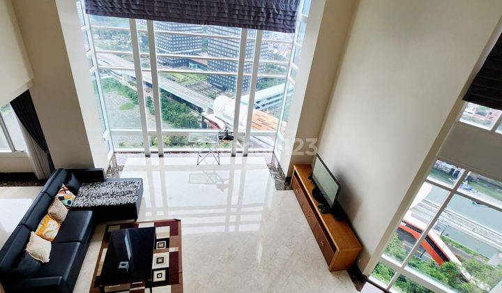 Four Seasons Residence Tipe Penthouse, Private Lift,  Cepat 1