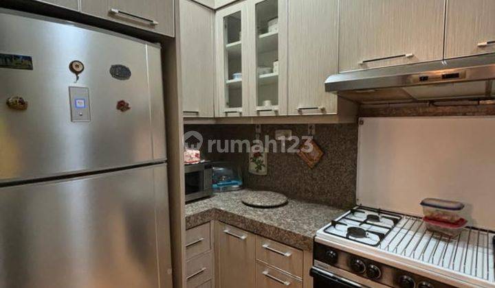 Ruko 4 Lantai di Pusat Pembelanjaan Pasar Baru, Cocok Untuk Ekspedisi Atau Kantor Full Furnished 2