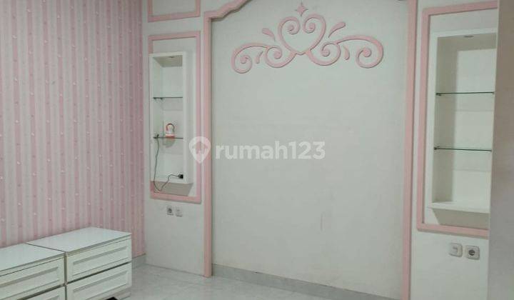 Rumah Modern Golflake Residence Full Furnished Lantai Granite 2